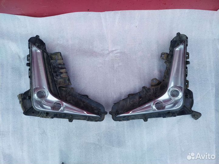 Птф левый правый Lexus LX