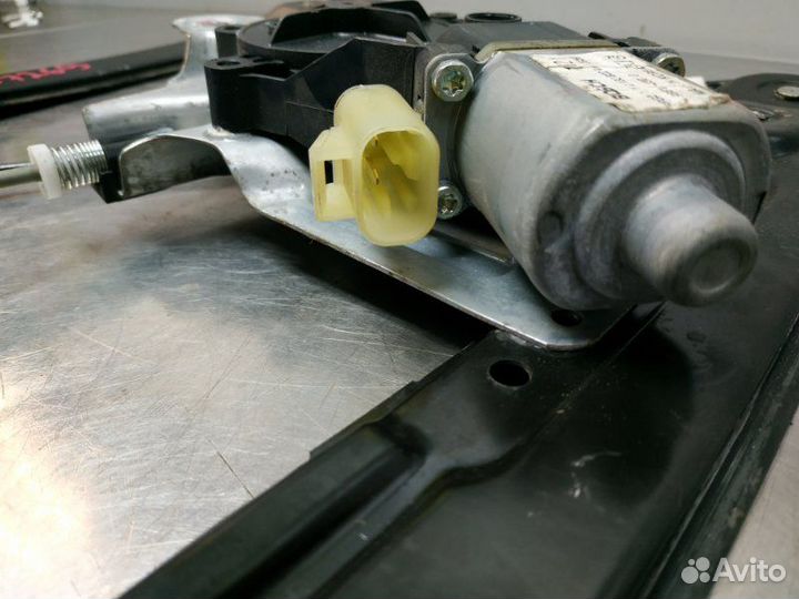 Стеклоподъемник передний левый Chevrolet Cruze