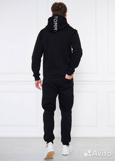 Спортивный костюм новый