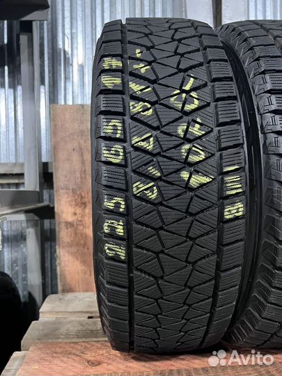 Bridgestone Blizzak DM-V2 225/65 R17 102Q