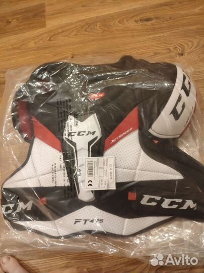 Хоккейный нагрудник SP jetspeed FT485 SR XL