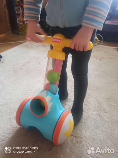 Каталка Tomy Толкай-запускай-собирай