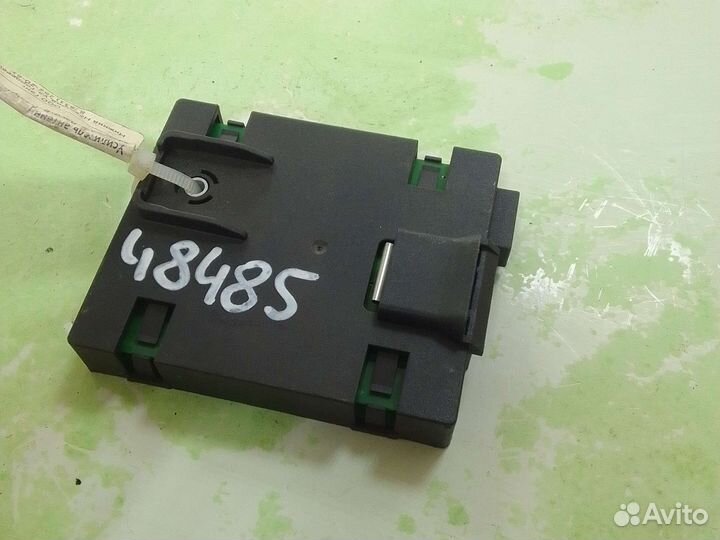 Усилитель антенны Mercedes-Benz B-Class W245 хетчб