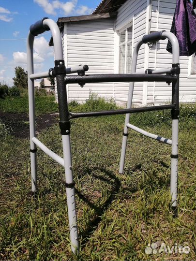 Ходунки для взрослых