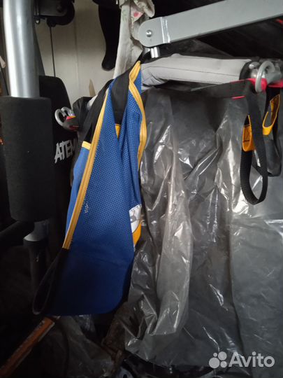 Инвалидная каталка подьемник