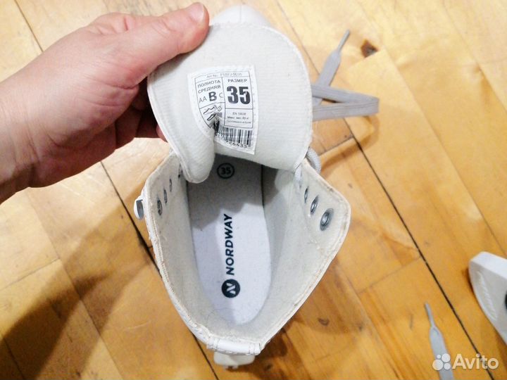 Коньки детские/женские