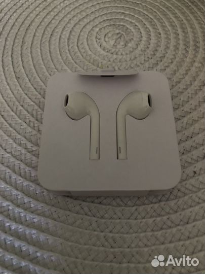 Наушники apple earpods lightning