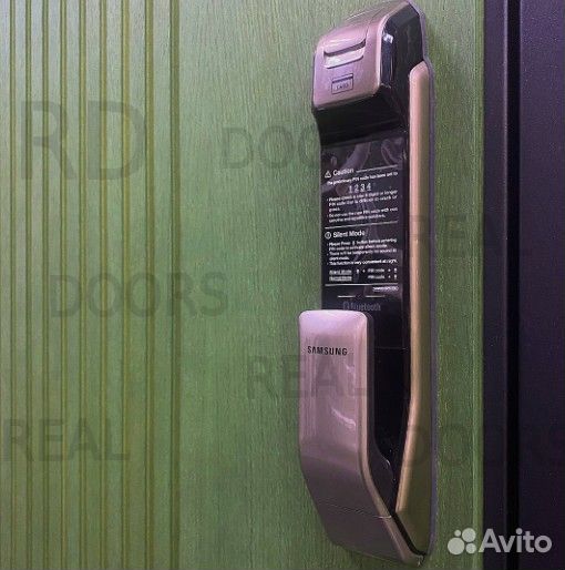 Металлическая входная дверь с электронным замком