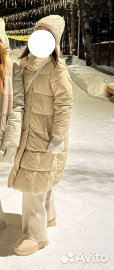 Зимний пуховик и шапка