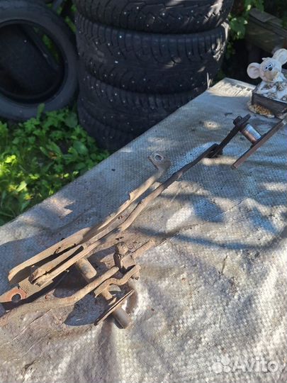 Трапеция раздатки Jeep grand Cherokee zj