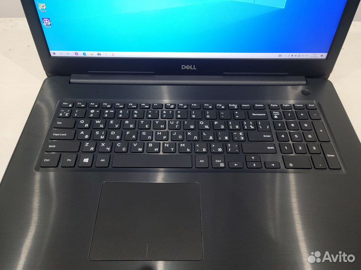 Игровой ноутбук Dell 17.3 Full HD i3/Radeon 520 2G