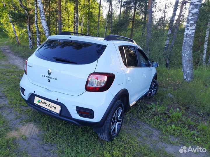 Renault Sandero Stepway 1.6 CVT, 2018, 96 000 км