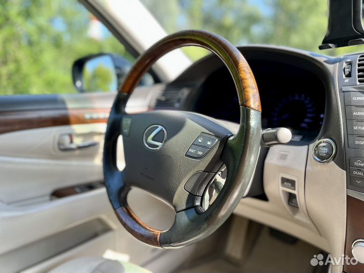 Lexus LS 4.6 AT, 2011, 199 000 км