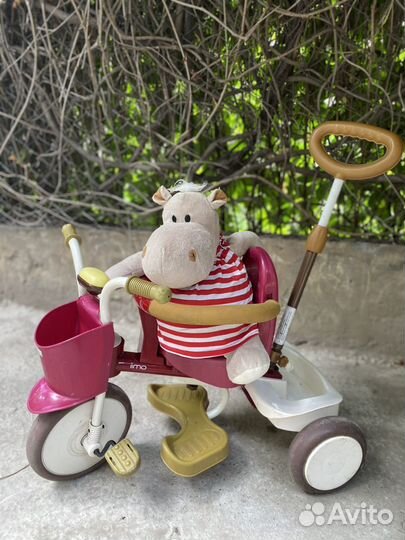 Трехколесный велосипед с родительской ручкой