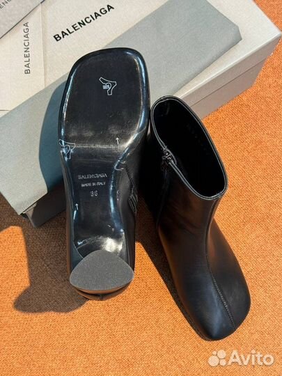 Сапоги balenciaga