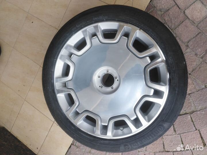 Колесо Bentley Mulsanne