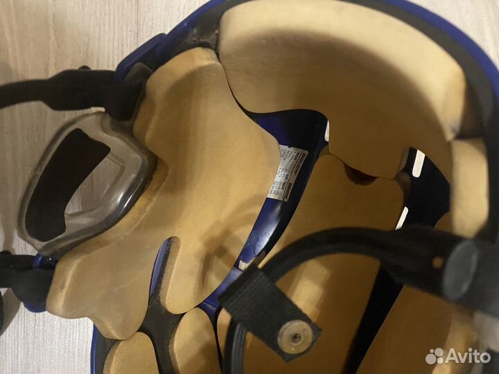 Шлем хоккейный детский