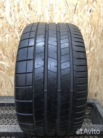 Pirelli P Zero PZ4 305/30 R20 103Y