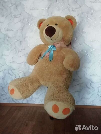 Плюшевый медведь