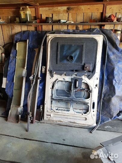 Дверь передняя Ford Transit 2000-2014