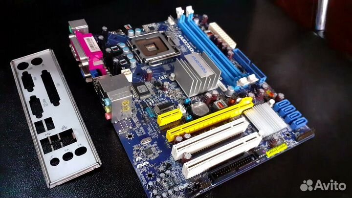 Материнская плата + 4 ядра + 8 гб