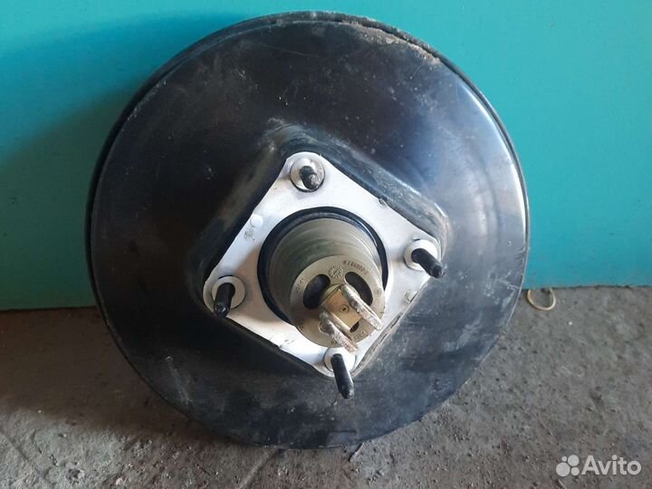 Вакуумный усилитель Ford c-max