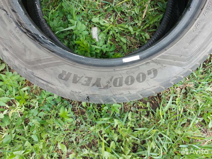 Goodyear Eagle F1 Asymmetric 3 225/55 R17 97Y