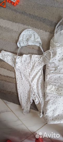 Комплект на выписку весна лето