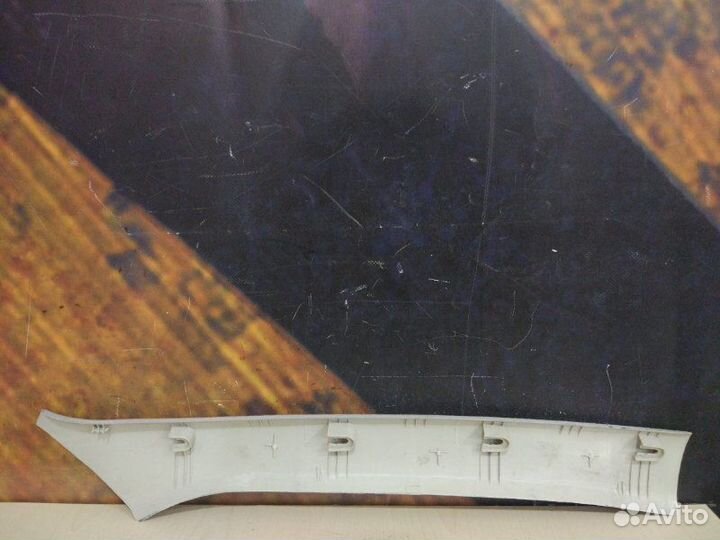 Обшивка салона левая Volkswagen Passat B5 APU/1