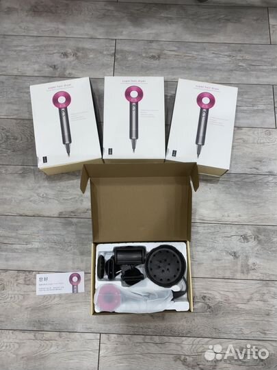 Фен Dyson supersonic Premium