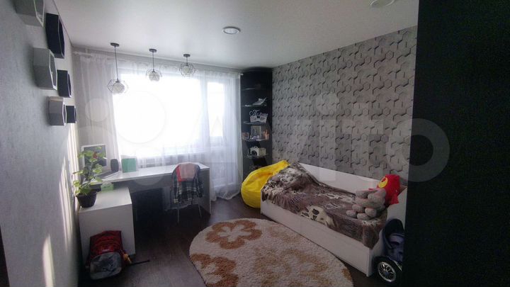 3-к. квартира, 70 м², 4/5 эт.