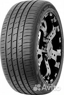 Roadstone N'Fera RU1 235/60 R18