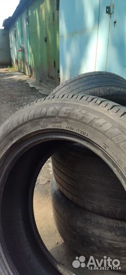 Bridgestone Dueler 684 235/55 R17