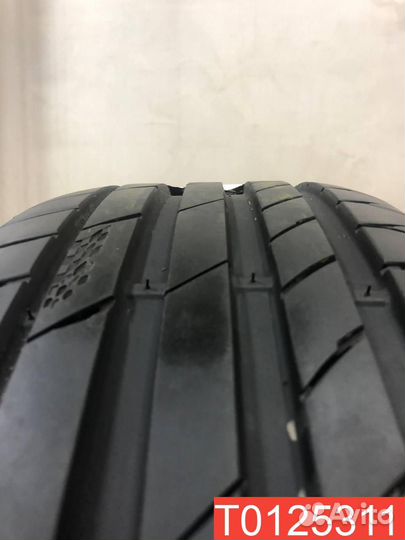 Kumho Ecsta PS71 215/45 R18 93Y