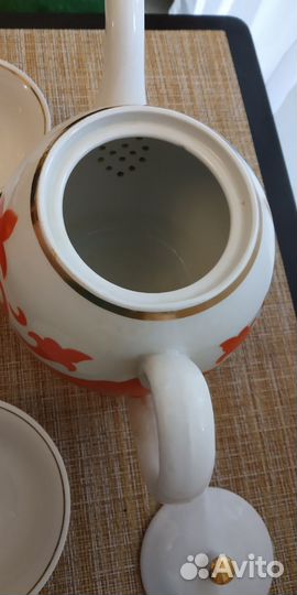 Чайник заварочный фарфоровый