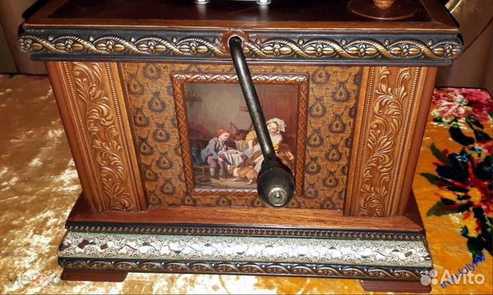 Антикварный граммофон из СССР, в идеале