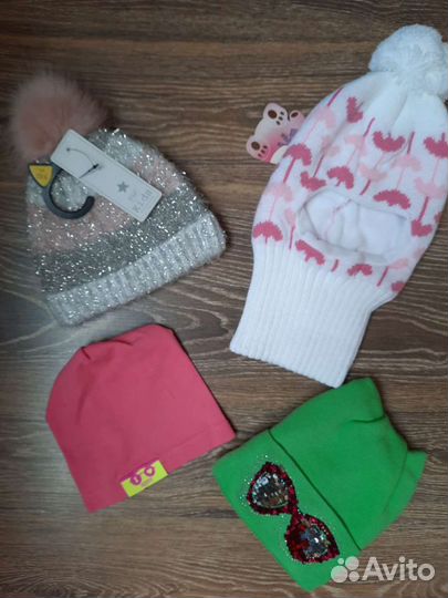 Шапочки новые осень/зима на девочку 3-4г (Европа)