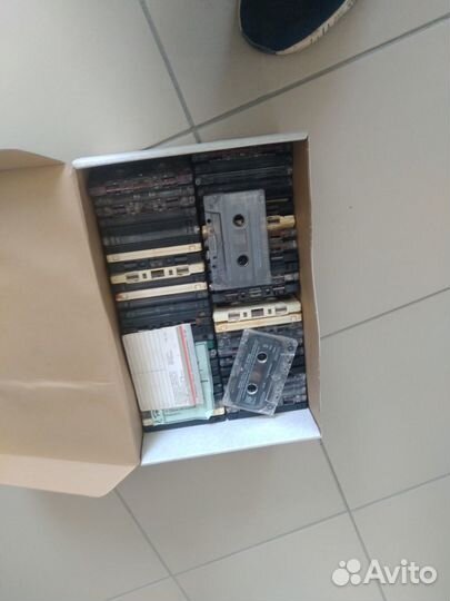 Кассеты без футляров