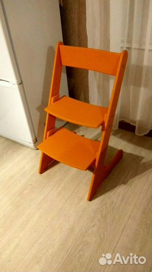 Детский растущий стул