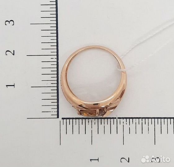 Золотое кольцо с камнем 16,5р
