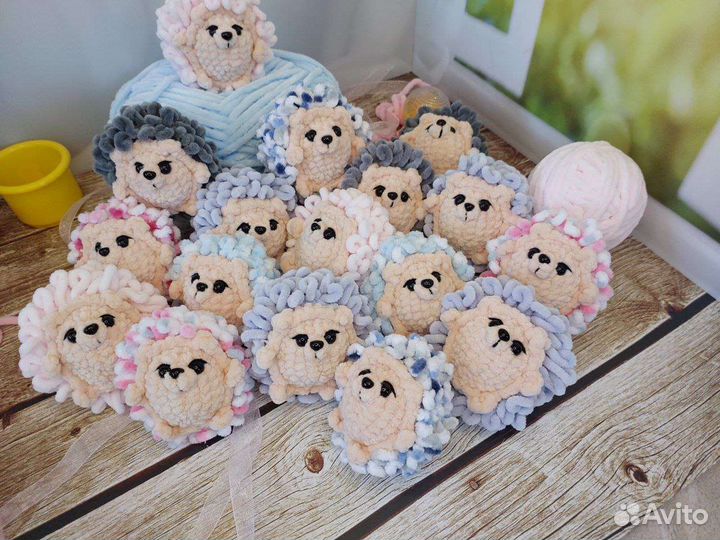 Ежик вязаная игрушка