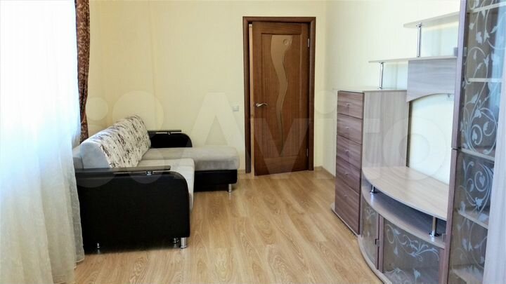 3-к. квартира, 100 м², 4/20 эт.
