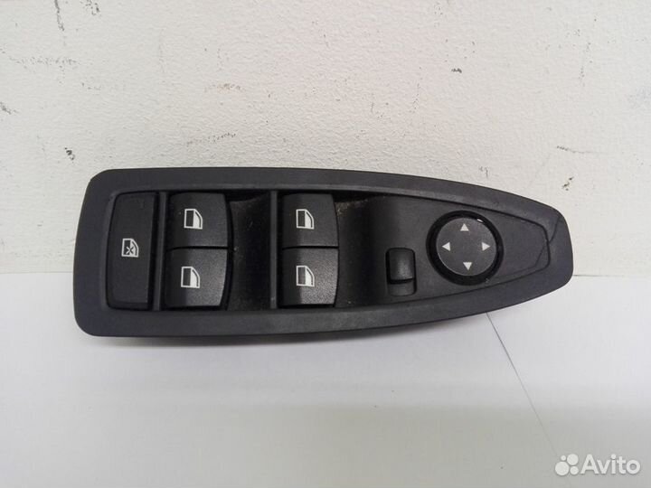 Кнопки стеклоподъемника BMW F30