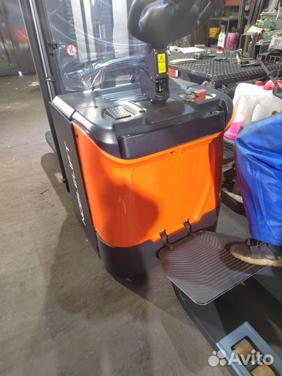 Аренда самоходного штабелера 20/46