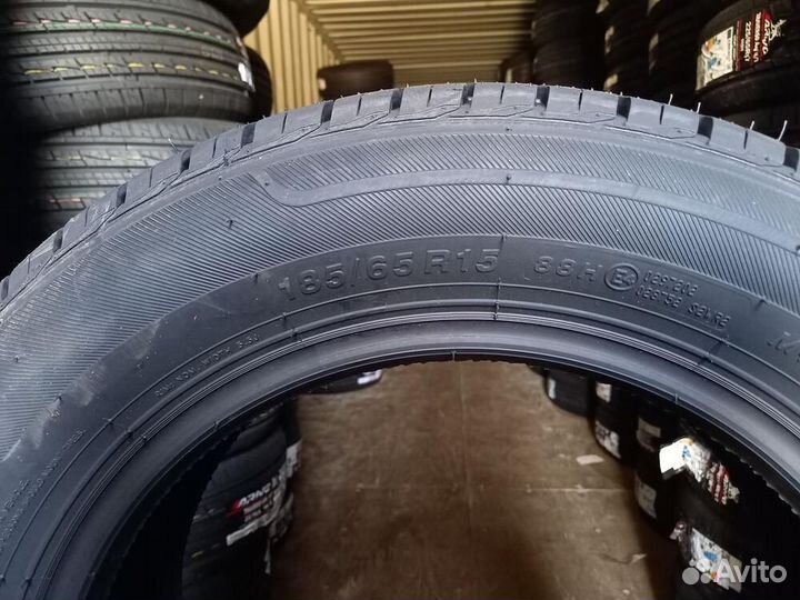 Arivo Premio ARZ1 185/65 R15 88H