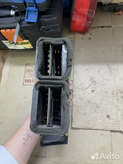 Дефлекторсалона Skoda Superb 2