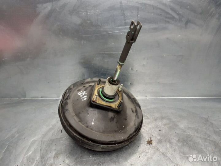 Усилитель тормозов вакуумный Audi A6 C4