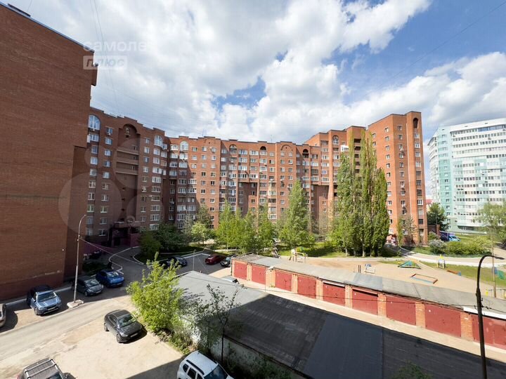 2-к. квартира, 88,5 м², 4/10 эт.