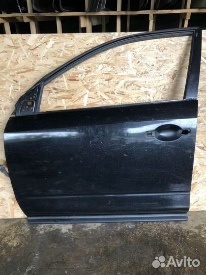Дверь передняя левая Nissan Murano z50 царапины