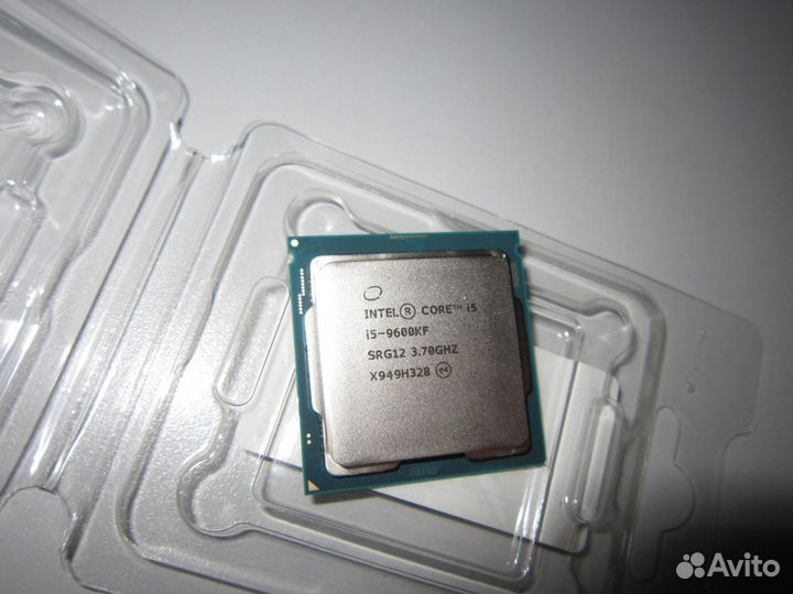 Процессор Intel i5-9600KF 1151 3,7Gz 6 ядер 6 пото